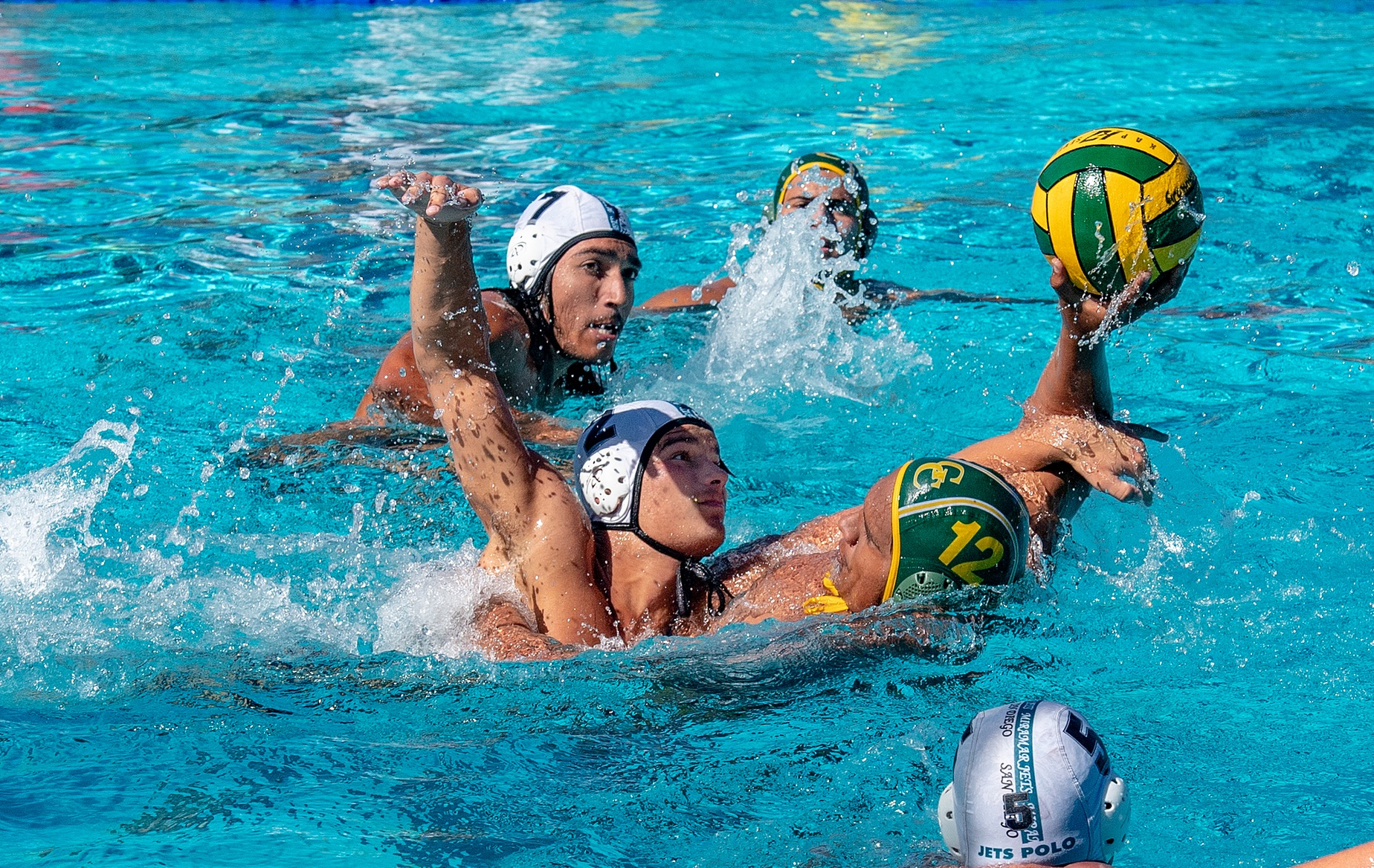 MEN'S WATER POLO WITH ITS FIRST LOSS